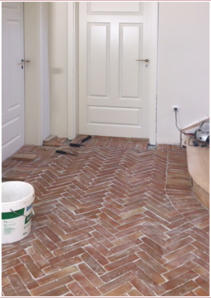 Terracotta-Fliesen im Flur • Kundenfoto