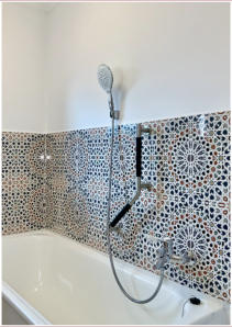 Andalusisch-maurische Fliese Duschbadewanne • Kunde