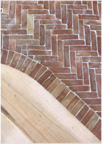 Terracotta-Fliesen als „Fischgrät“ • Kundenfoto